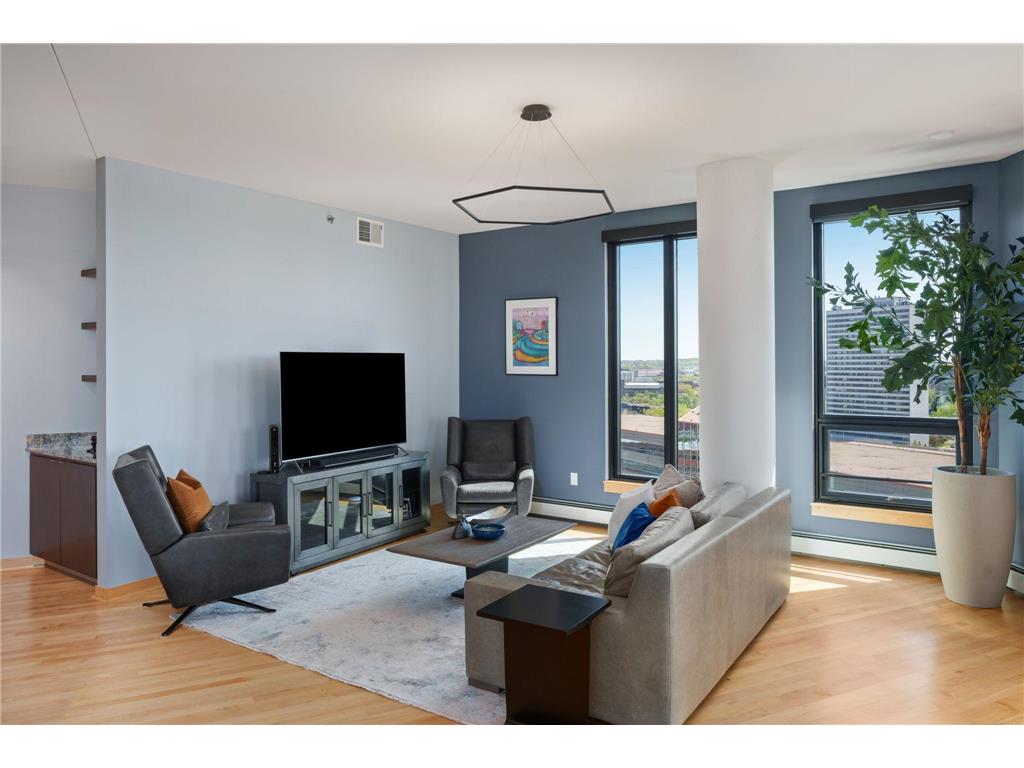 1240 S 2nd Street #1201 Minneapolis MN 55415 7027383 image14