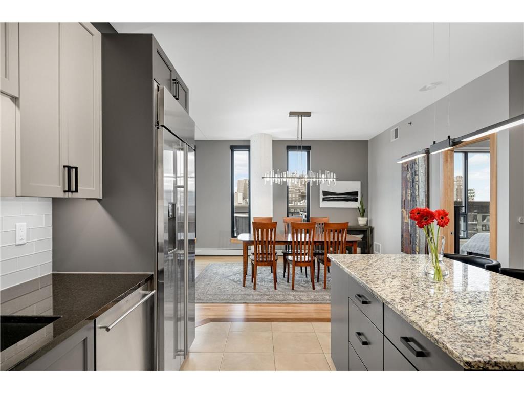 1240 S 2nd Street #1202 Minneapolis MN 55415 7004245 image10
