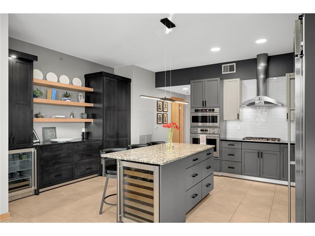 1240 S 2nd Street #1202 Minneapolis MN 55415 7004245 image3