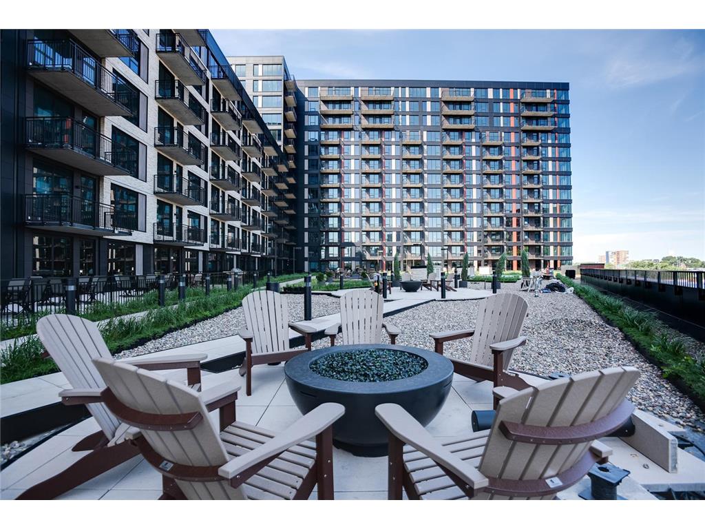 1240 S 2nd Street #1202 Minneapolis MN 55415 7004245 image49