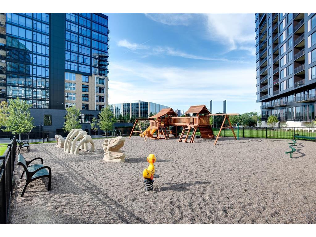 1240 S 2nd Street #1202 Minneapolis MN 55415 7004245 image60