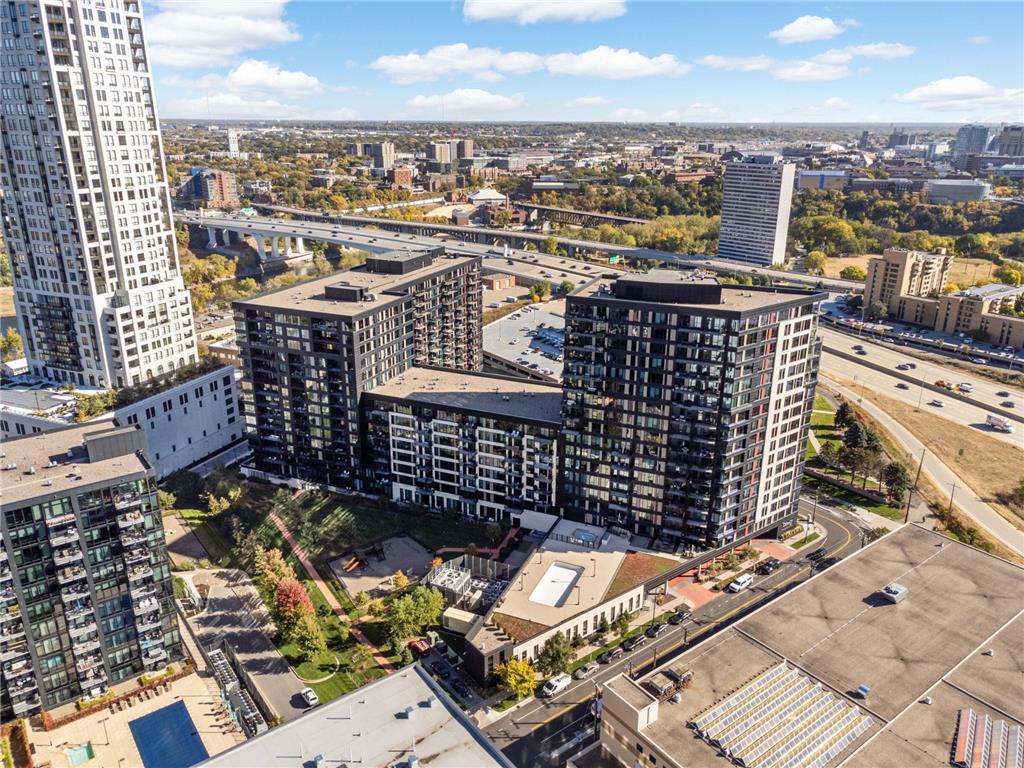 1240 S 2nd Street #1202 Minneapolis MN 55415 7004245 image72