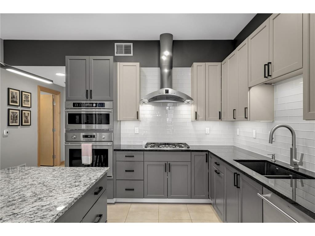 1240 S 2nd Street #1202 Minneapolis MN 55415 7004245 image9