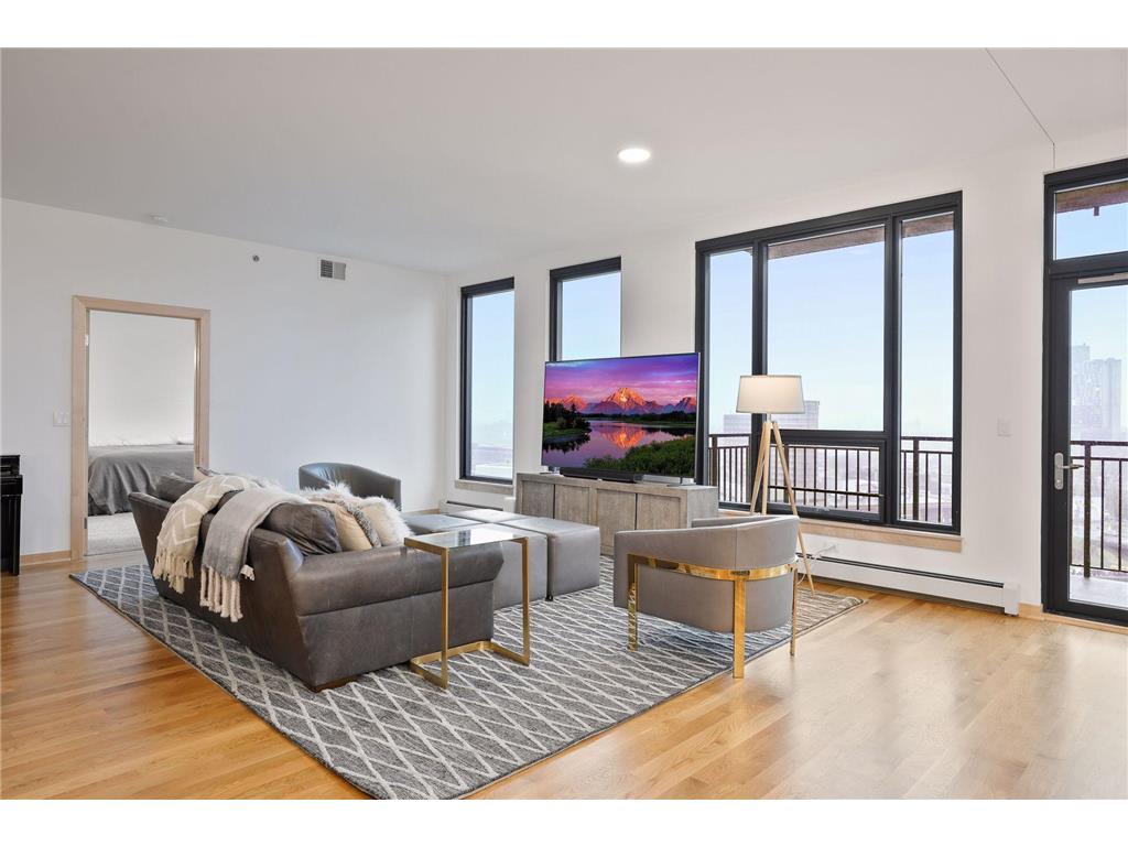 1240 S 2nd Street #1323 Minneapolis MN 55415 7057684 image6