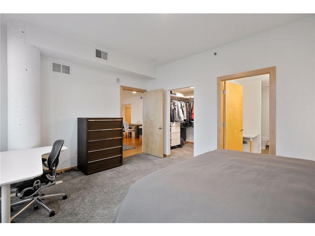 1240 S 2nd Street #1323 Minneapolis MN 55415 7057684 image9