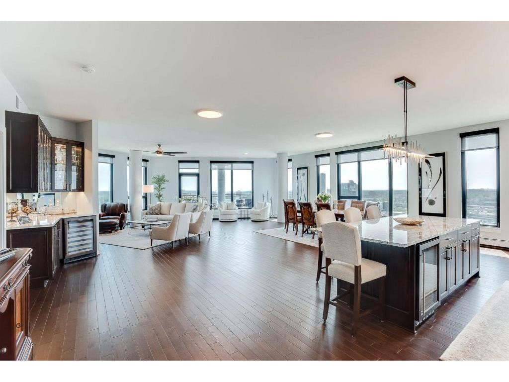 1240 S 2nd Street #1601 Minneapolis MN 55415 7084214 image2