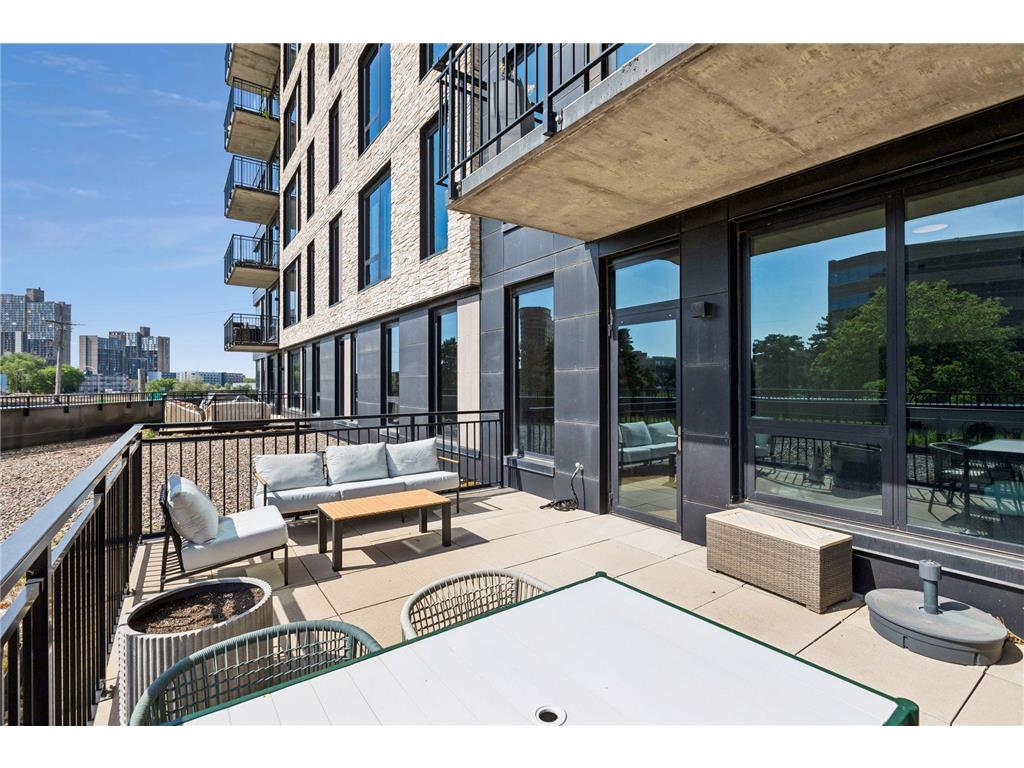 1240 S 2nd Street #203 Minneapolis MN 55415 7079885 image12