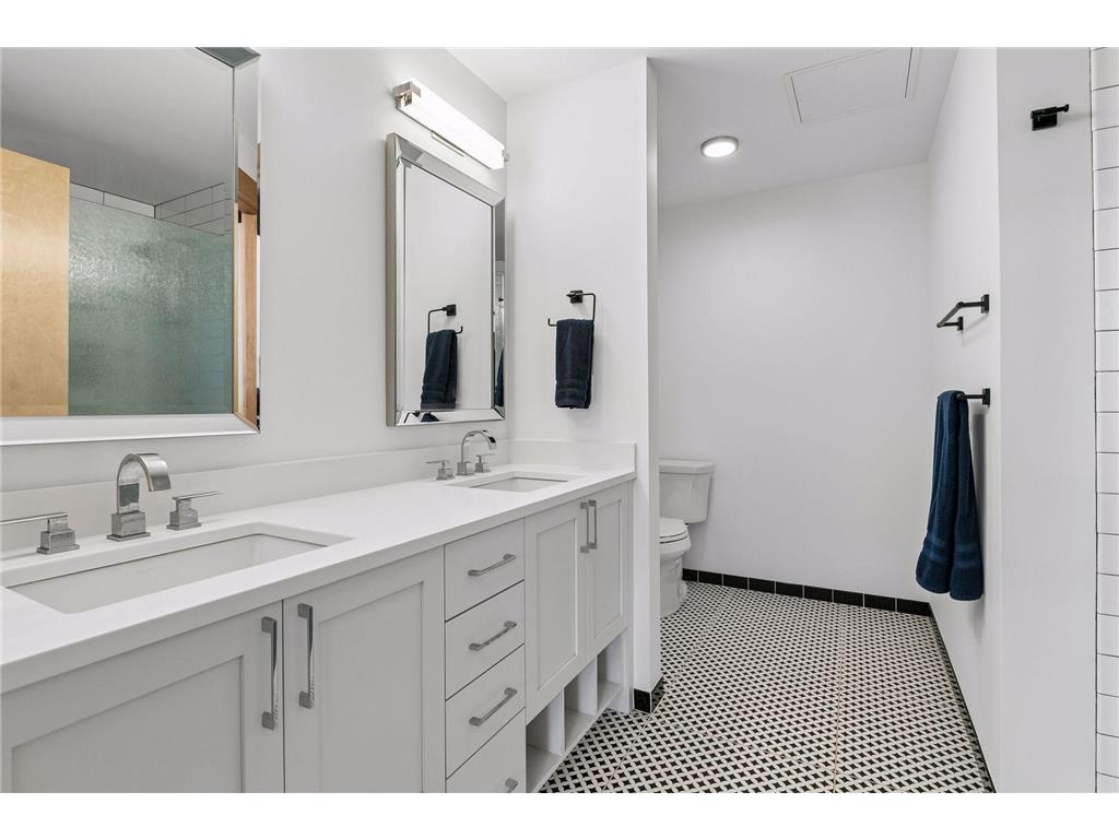 1240 S 2nd Street #203 Minneapolis MN 55415 7079885 image17
