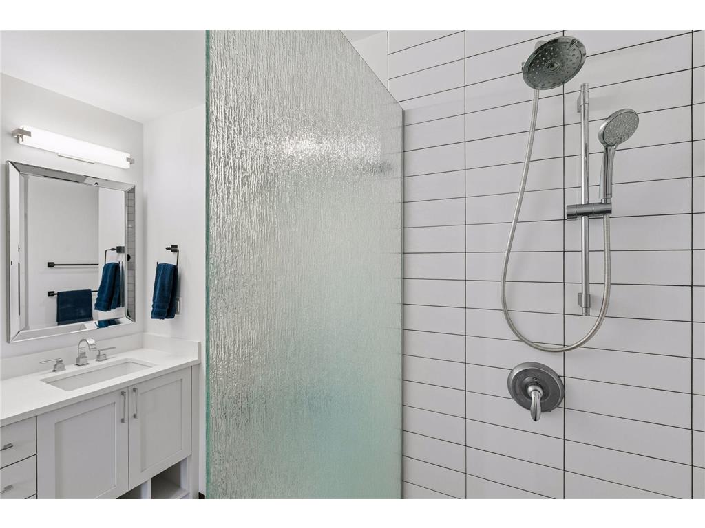 1240 S 2nd Street #203 Minneapolis MN 55415 7079885 image18
