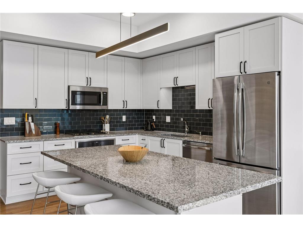 1240 S 2nd Street #203 Minneapolis MN 55415 7079885 image3
