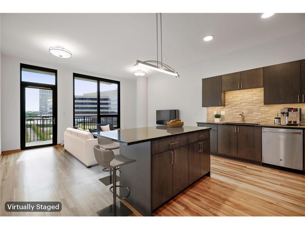 1240 S 2nd Street #319 Minneapolis MN 55415 6706113 image1