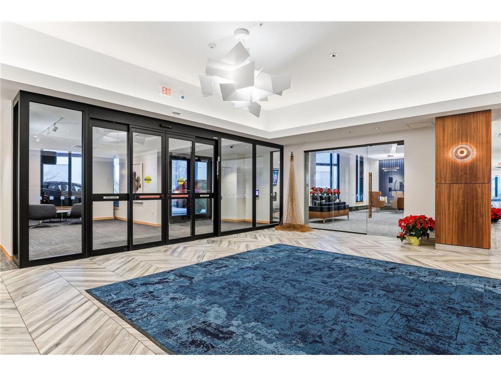 1240 S 2nd Street #604 Minneapolis MN 55415 7002424 image4