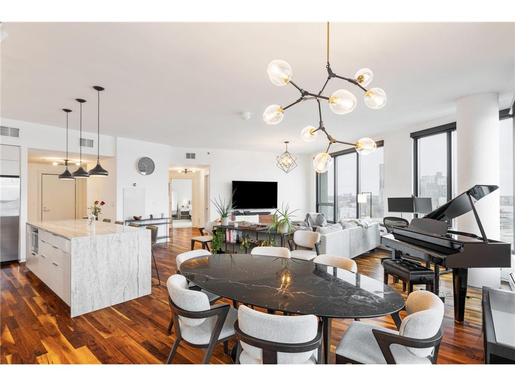 1240 S 2nd Street #702 Minneapolis MN 55415 6361804 image1