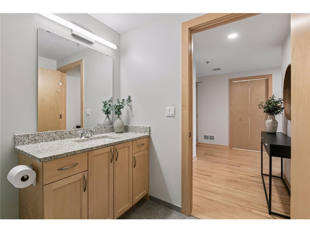 1240 S 2nd Street #716 Minneapolis MN 55415 7074778 image26