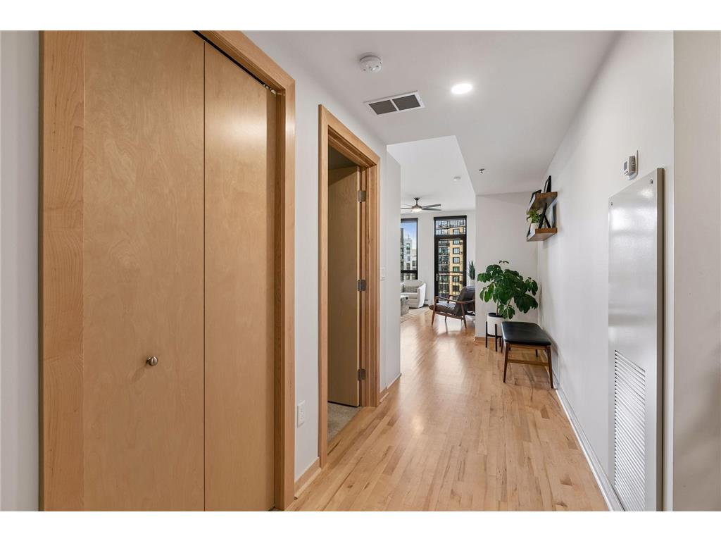 1240 S 2nd Street #716 Minneapolis MN 55415 7074778 image28