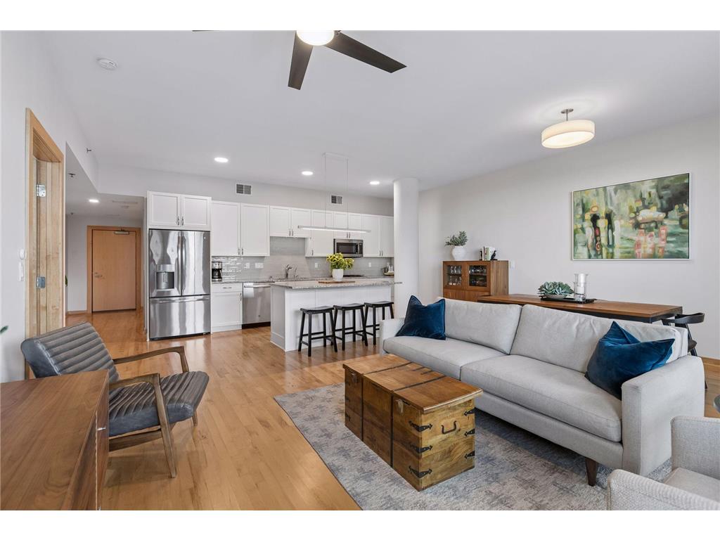 1240 S 2nd Street #716 Minneapolis MN 55415 7074778 image8