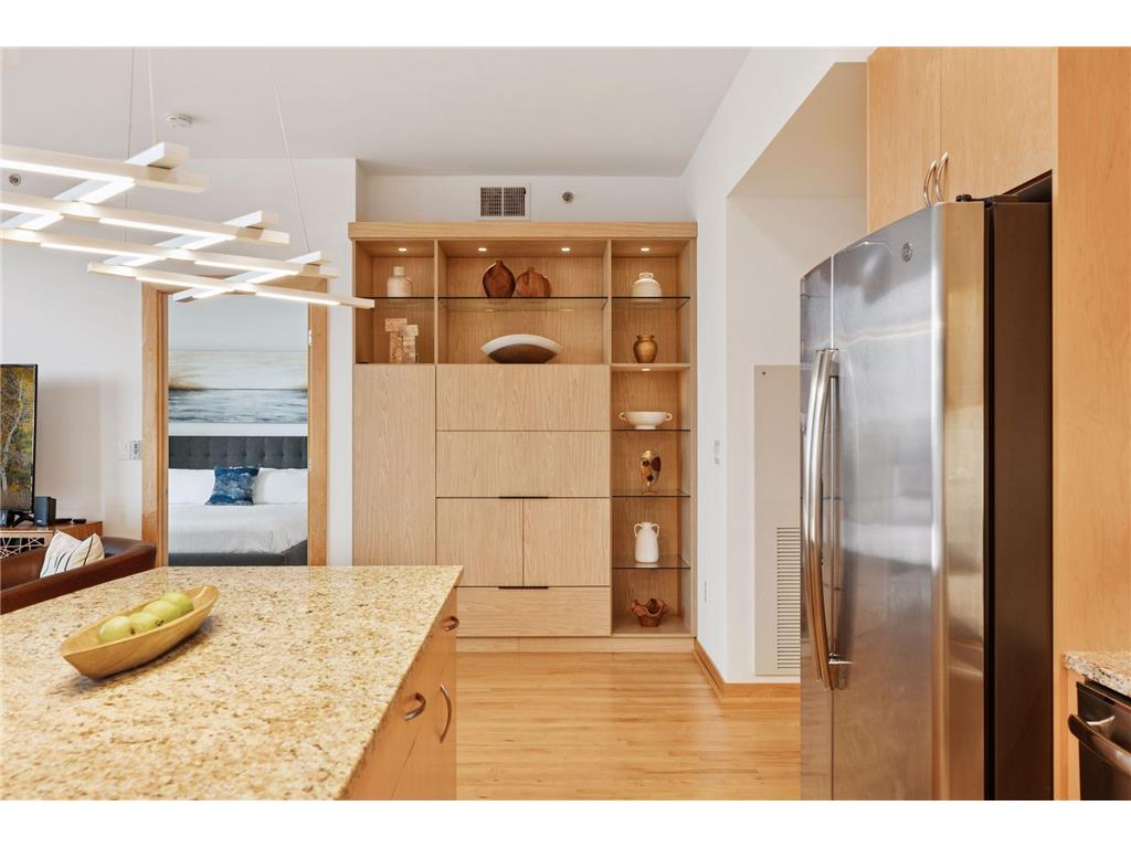 1240 S 2nd Street #822 Minneapolis MN 55415 6724639 image3