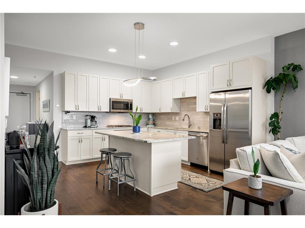 1240 S 2nd Street #825 Minneapolis MN 55415 7105361 image2