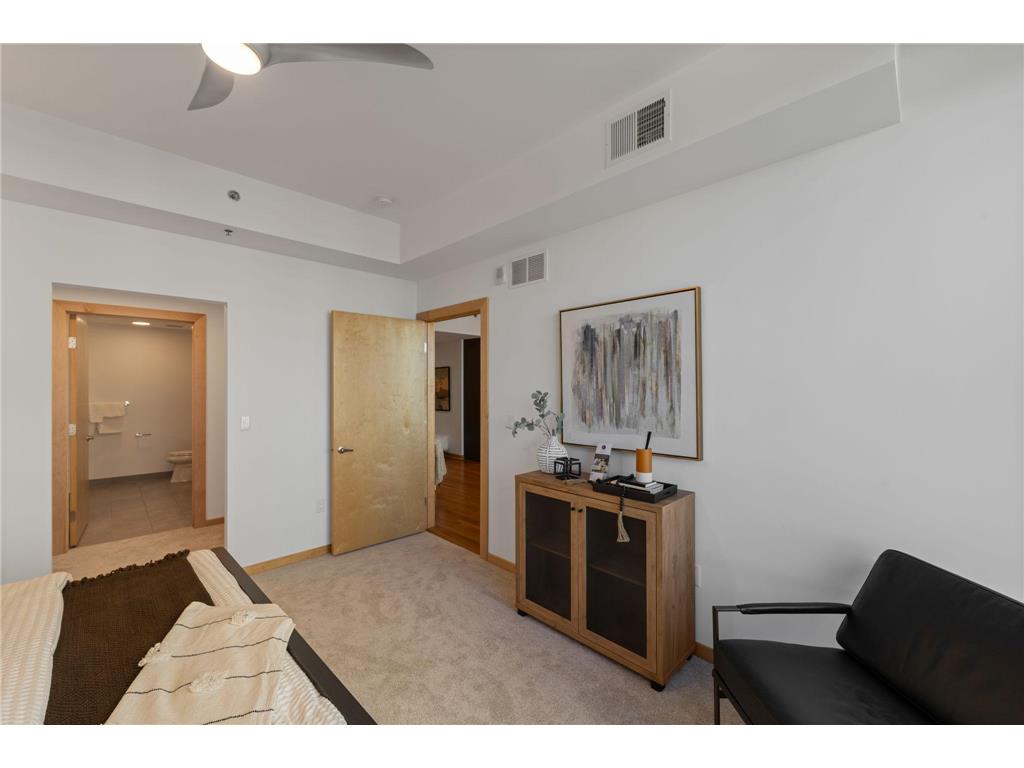 1240 S 2nd Street #922 Minneapolis MN 55415 6804388 image23