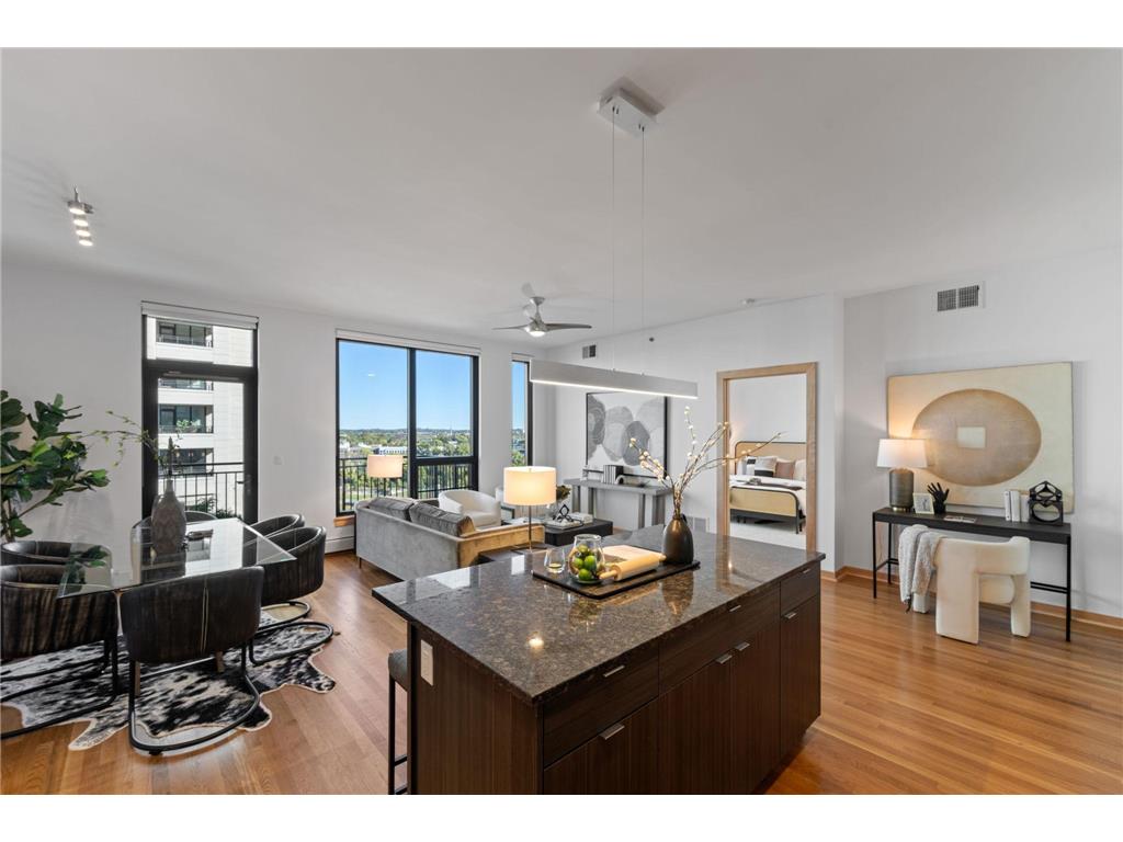 1240 S 2nd Street #922 Minneapolis MN 55415 6804388 image3