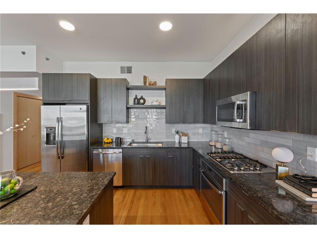 1240 S 2nd Street #922 Minneapolis MN 55415 6804388 image4