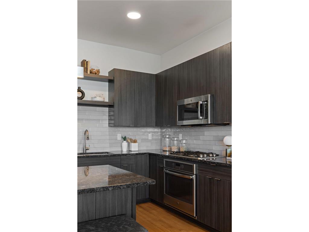 1240 S 2nd Street #922 Minneapolis MN 55415 6804388 image8