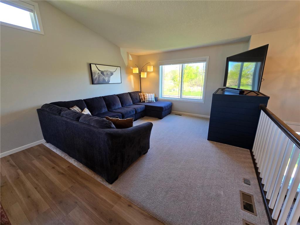 1240 W 6th Street Rush City MN 55069 7083073 image11