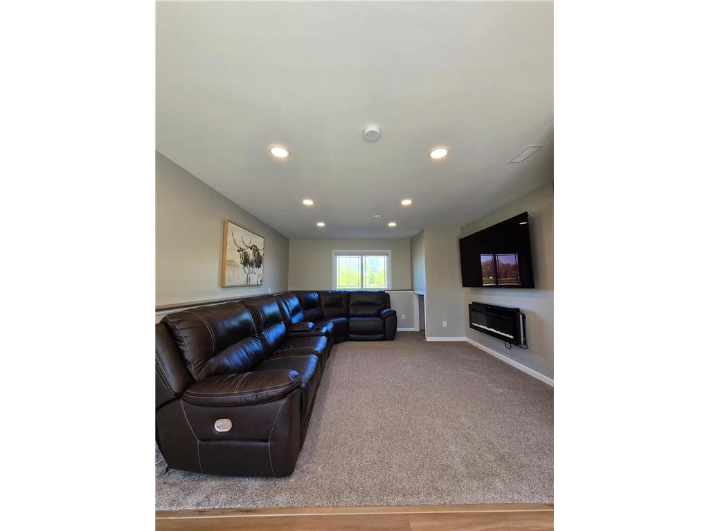 1240 W 6th Street Rush City MN 55069 7083073 image17