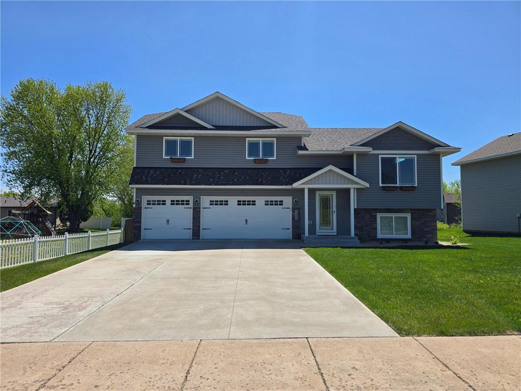 1240 W 6th Street Rush City MN 55069 7083073 image2