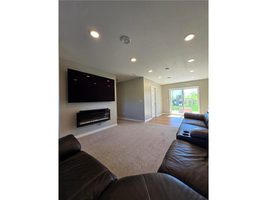 1240 W 6th Street Rush City MN 55069 7083073 image20