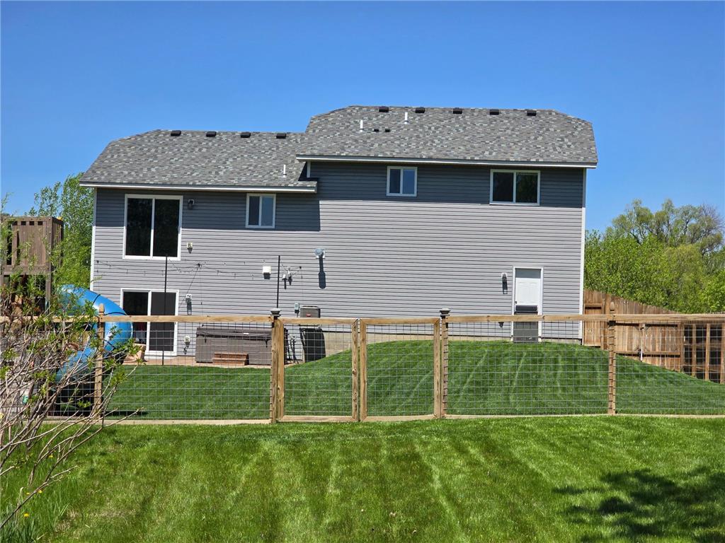 1240 W 6th Street Rush City MN 55069 7083073 image6
