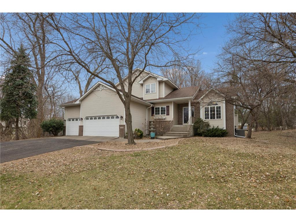 12400 Shenandoah Boulevard NW Coon Rapids MN 55448 7055904 image1