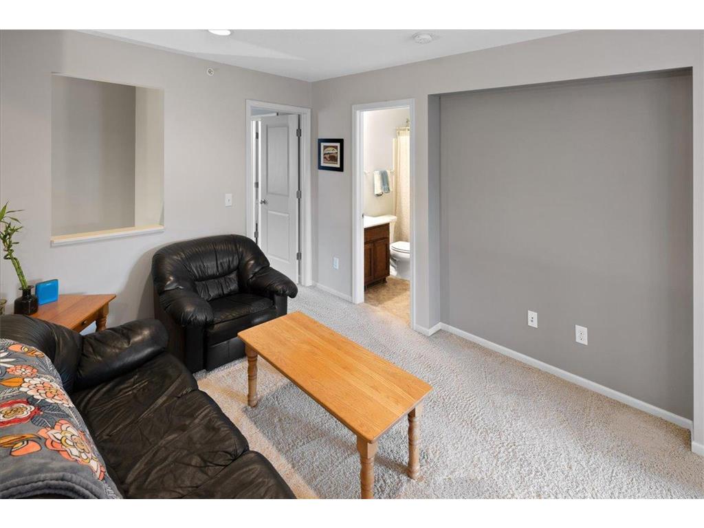 12401 Flanders Court NE #B Blaine MN 55449 7051544 image15