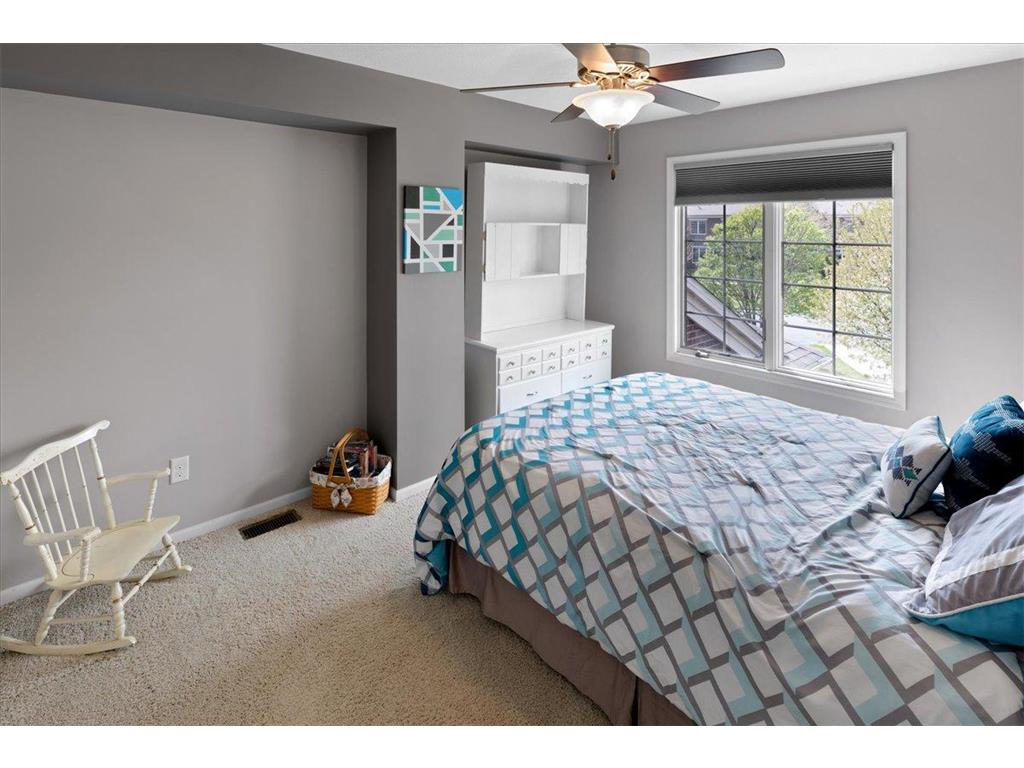 12401 Flanders Court NE #B Blaine MN 55449 7051544 image16