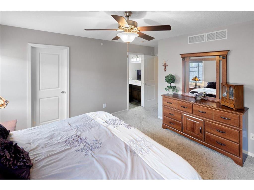12401 Flanders Court NE #B Blaine MN 55449 7051544 image23