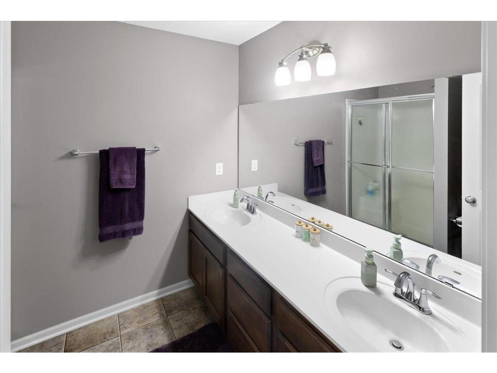 12401 Flanders Court NE #B Blaine MN 55449 7051544 image25