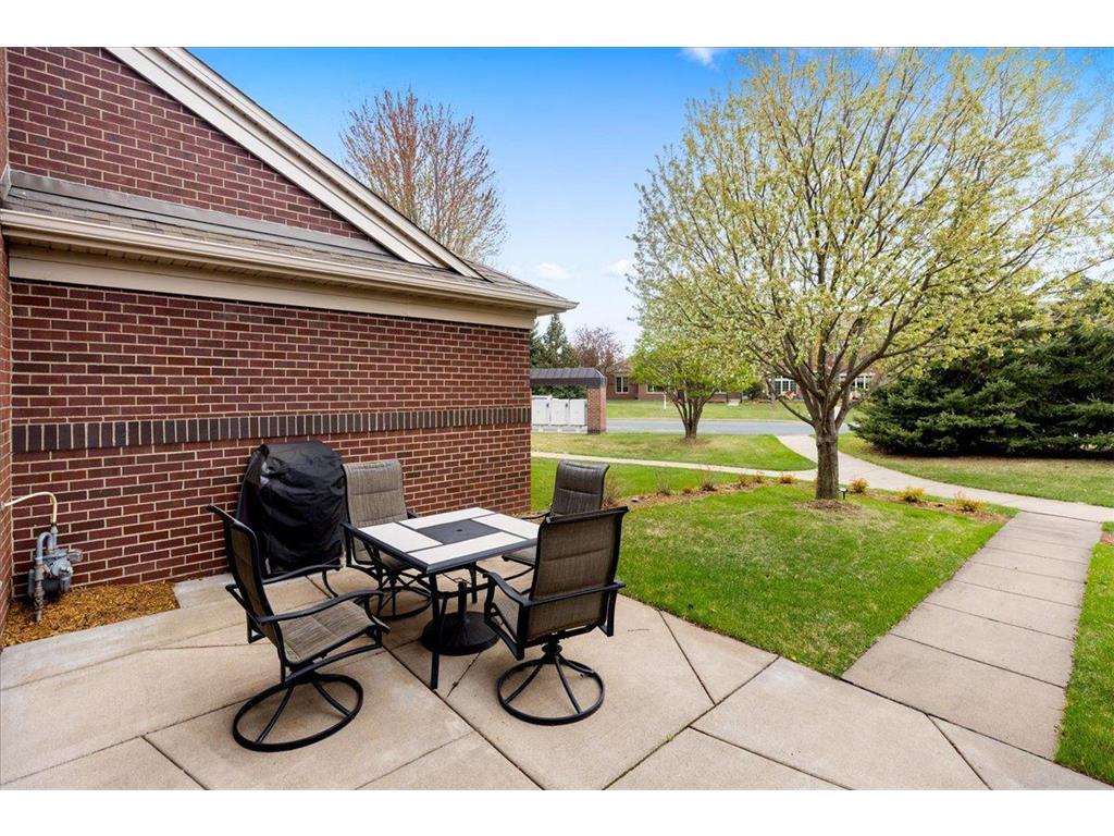 12401 Flanders Court NE #B Blaine MN 55449 7051544 image32