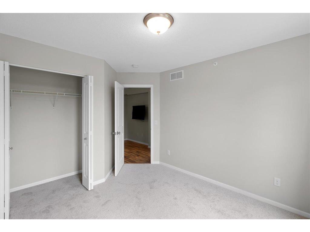 12401 Flanders Court NE #C Blaine MN 55449 7074517 image23