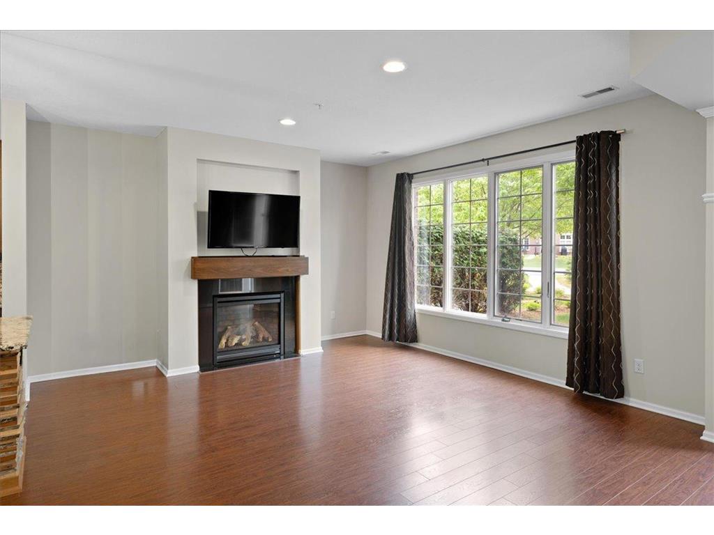 12401 Flanders Court NE #C Blaine MN 55449 7074517 image6