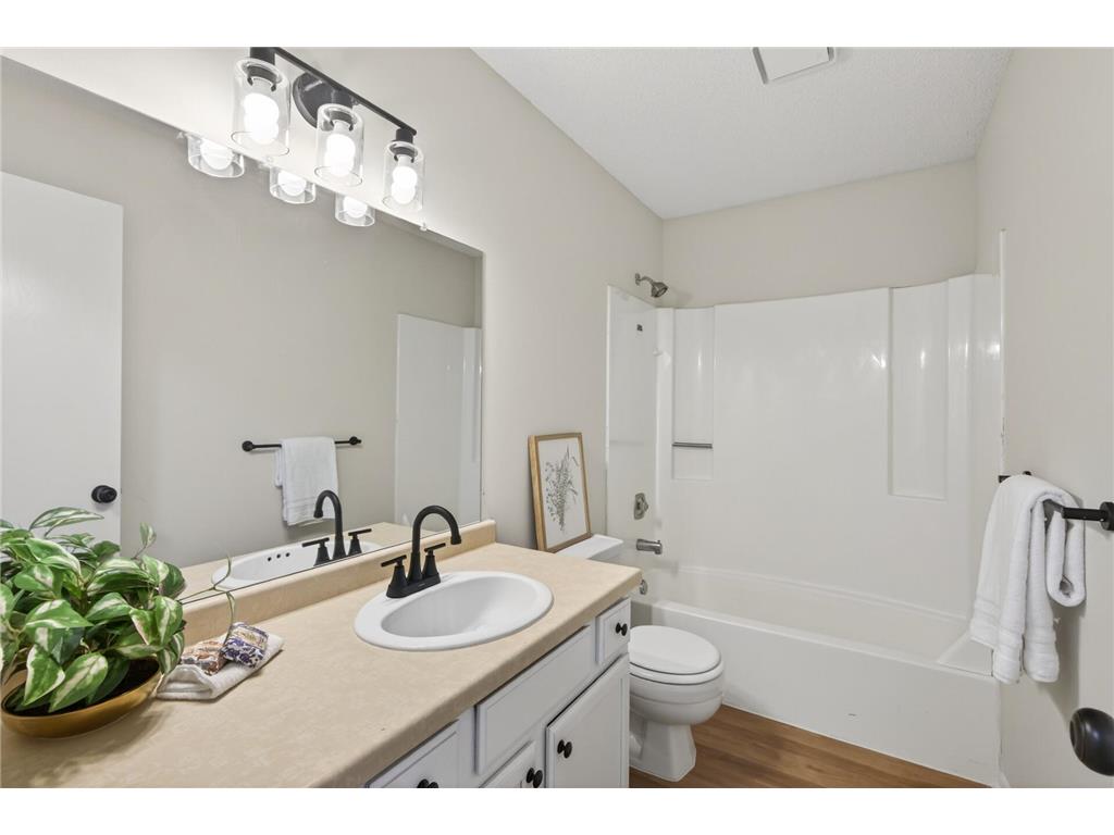 12405 Birnamwood Court Burnsville MN 55337 7086037 image29