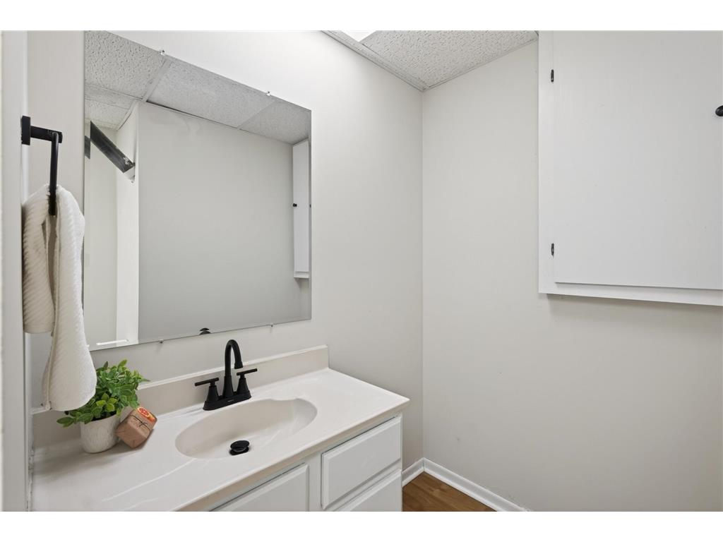 12405 Birnamwood Court Burnsville MN 55337 7086037 image38