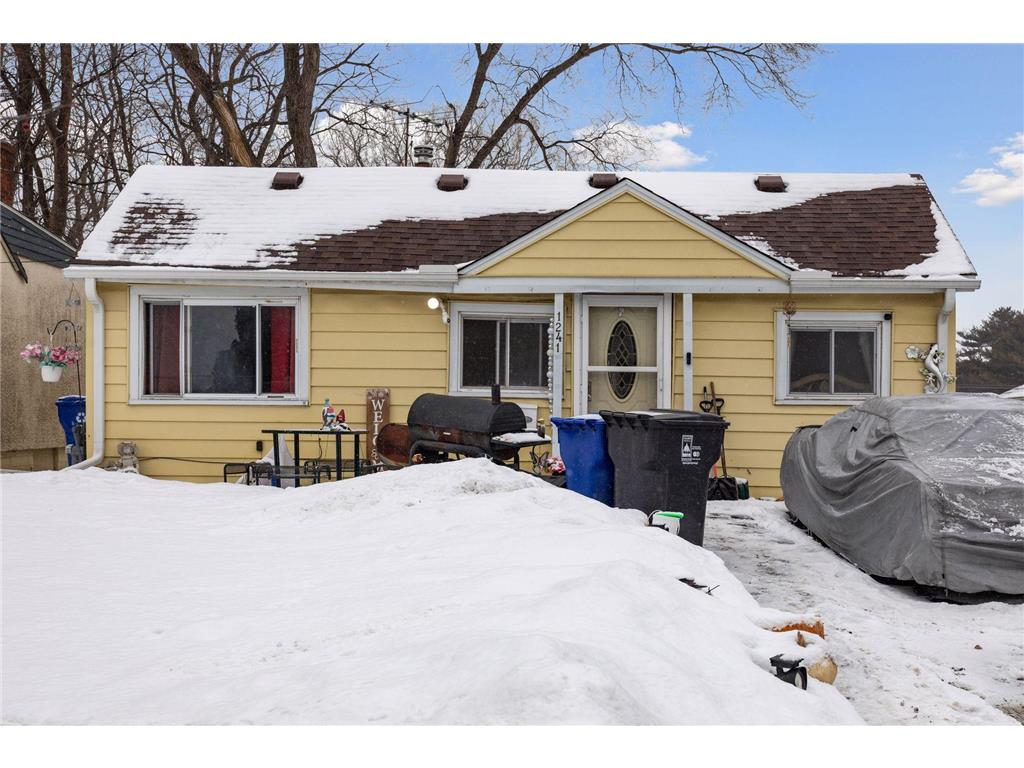 1241 Barclay Street Saint Paul MN 55106 7012284 image1