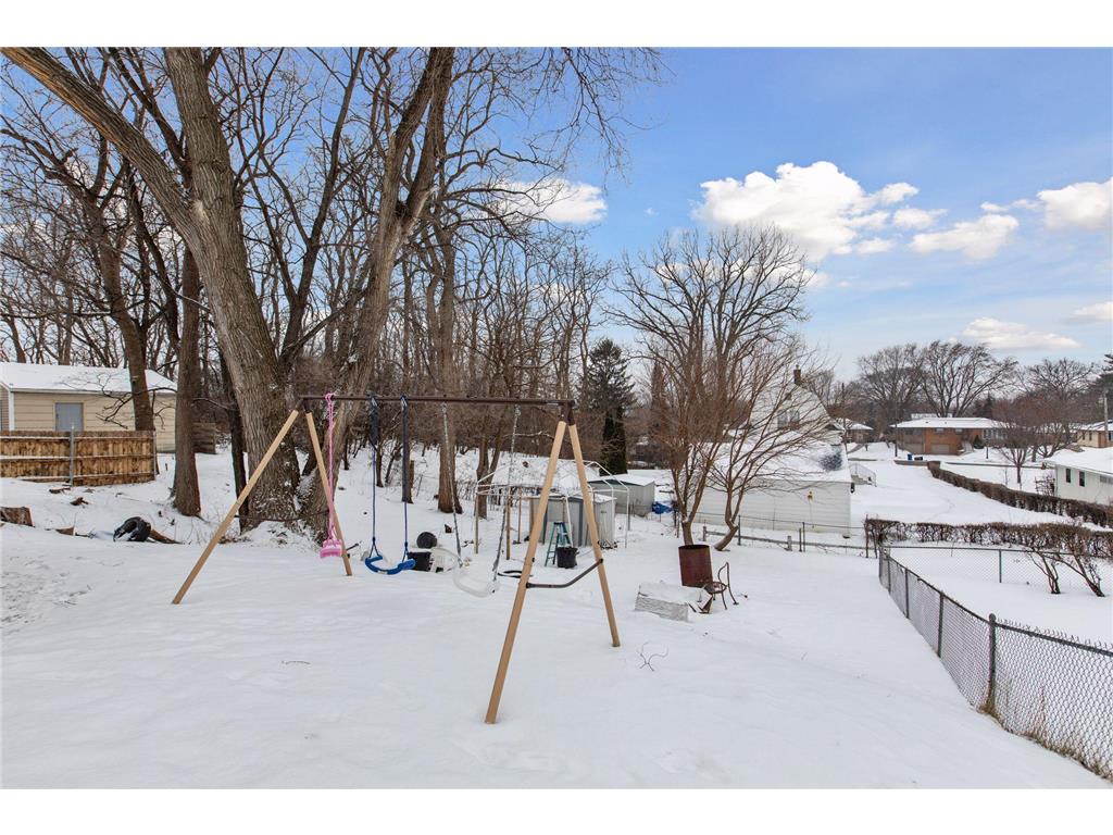 1241 Barclay Street Saint Paul MN 55106 7012284 image18