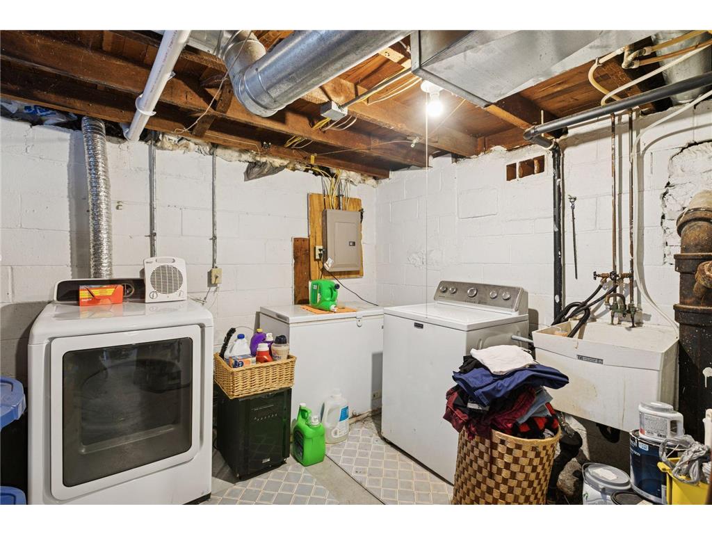 1241 Barclay Street Saint Paul MN 55106 7012284 image25
