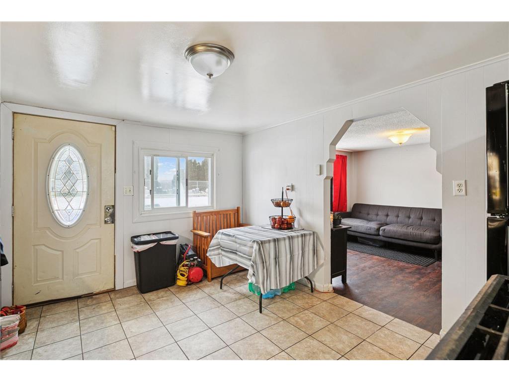 1241 Barclay Street Saint Paul MN 55106 7012284 image4