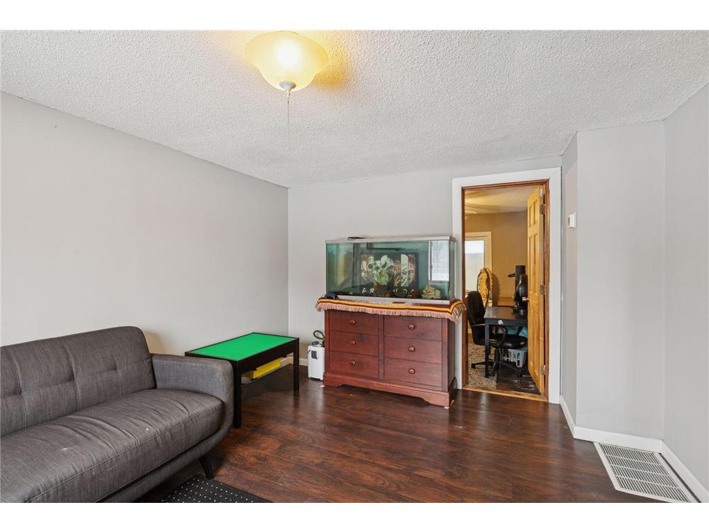 1241 Barclay Street Saint Paul MN 55106 7012284 image6