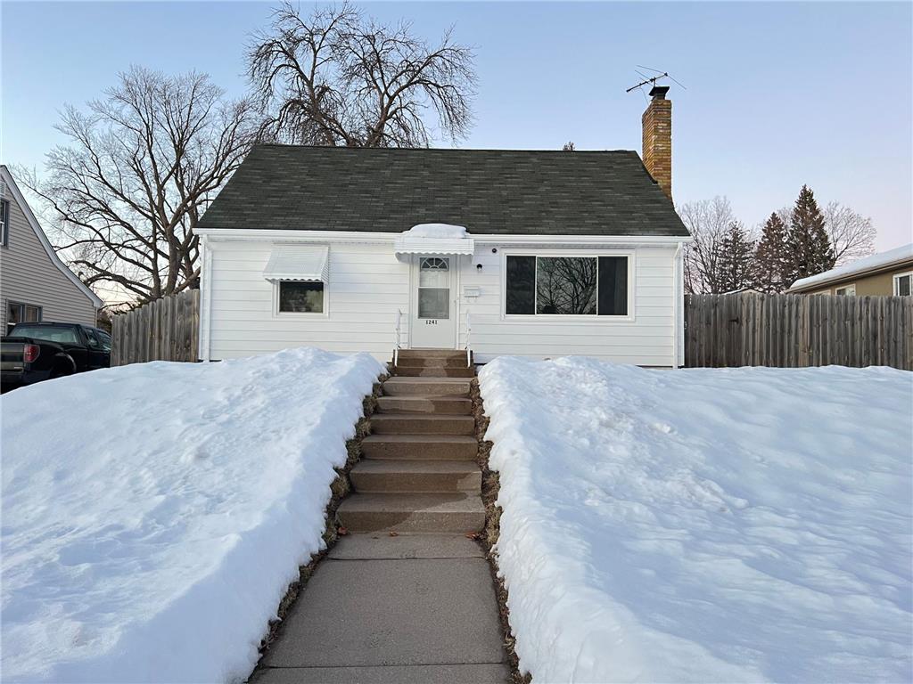 1241 Conway Street Saint Paul MN 55106 6330331 image1