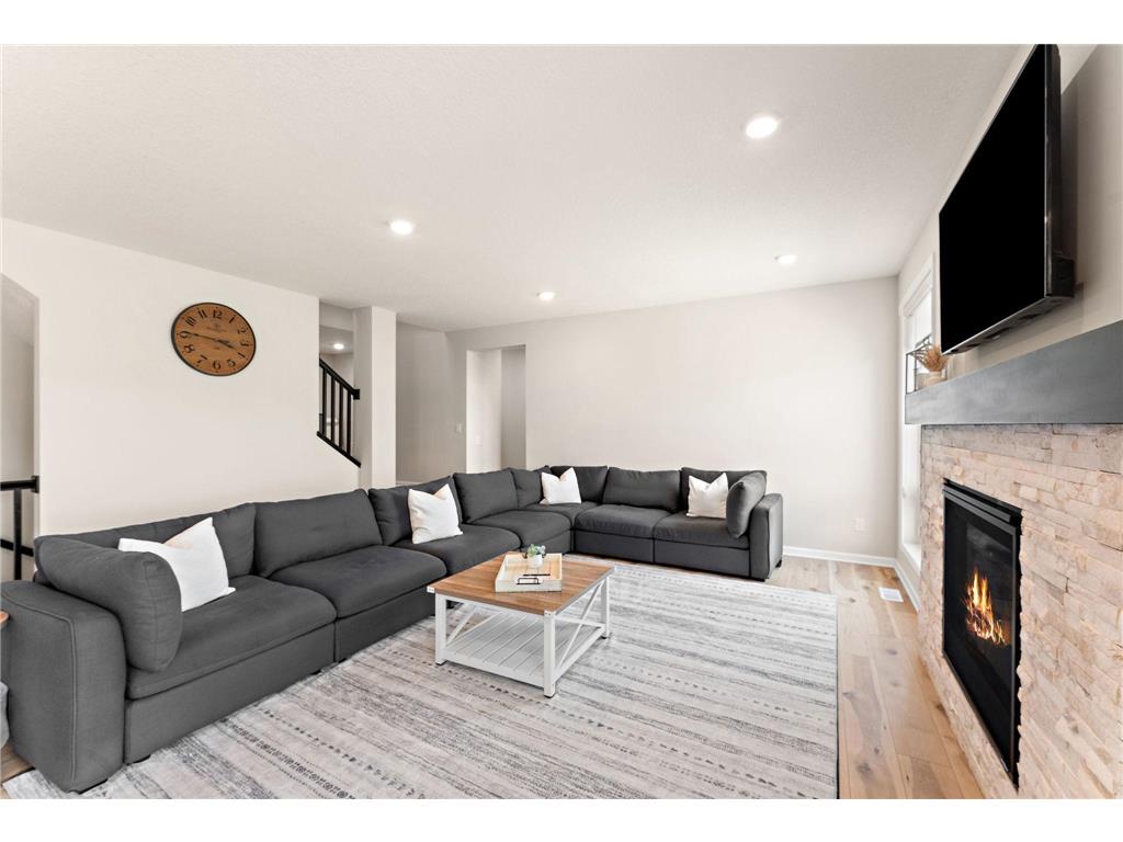 1241 Edge Way Jordan MN 55352 7061691 image32