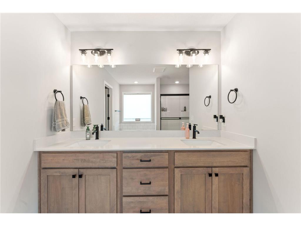 1241 Edge Way Jordan MN 55352 7061691 image60