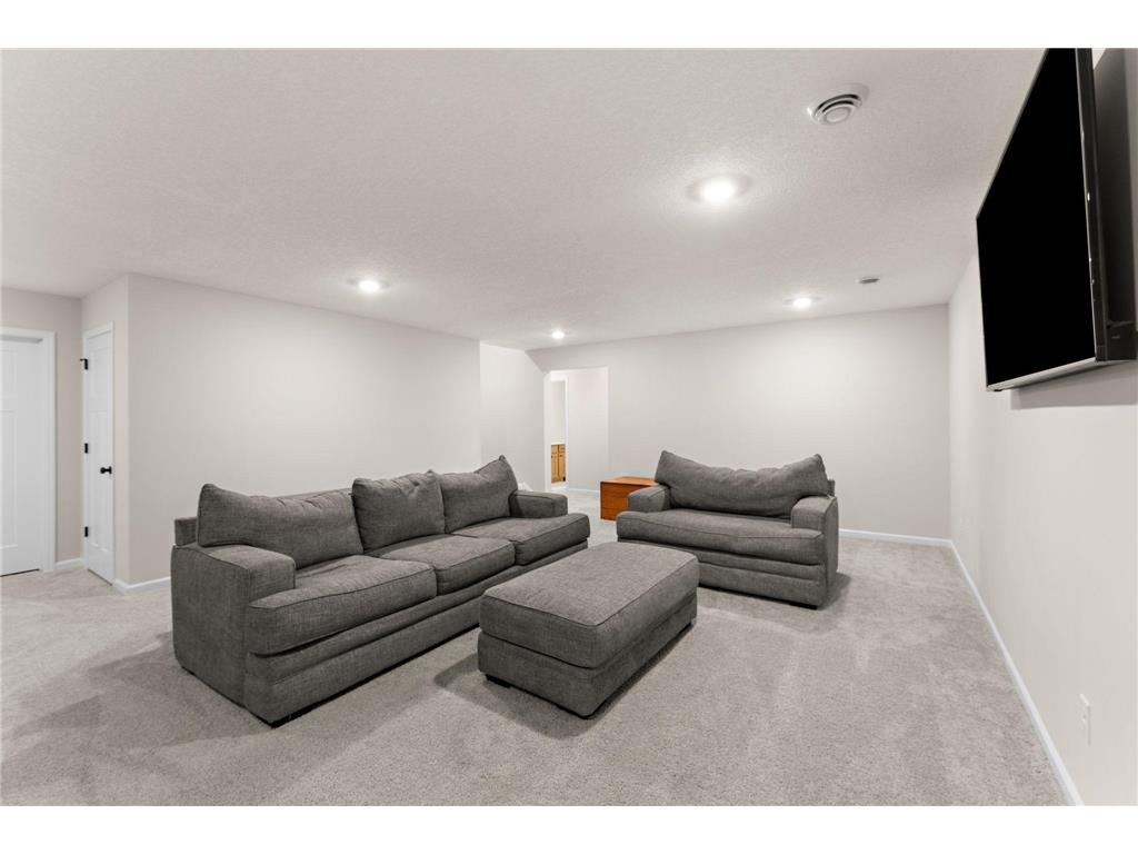 1241 Edge Way Jordan MN 55352 7061691 image74